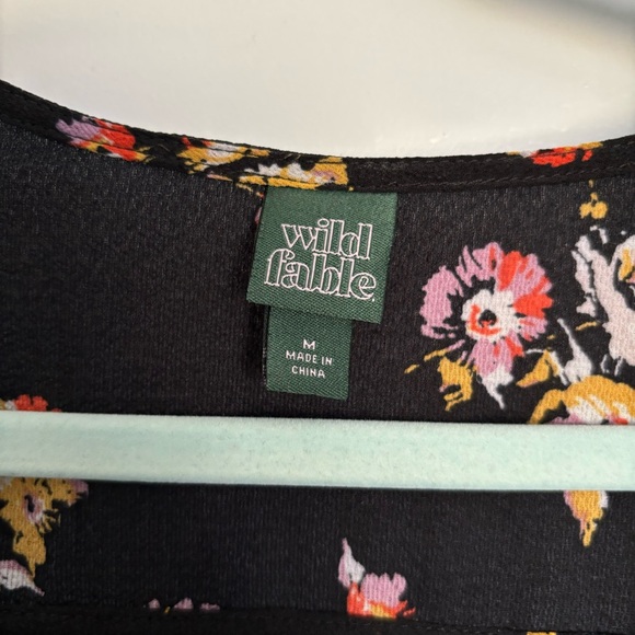 Cropped Floral Blouse - Picture 5 of 5